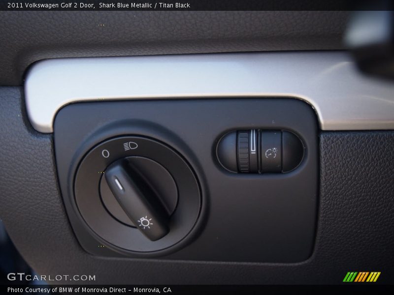 Shark Blue Metallic / Titan Black 2011 Volkswagen Golf 2 Door