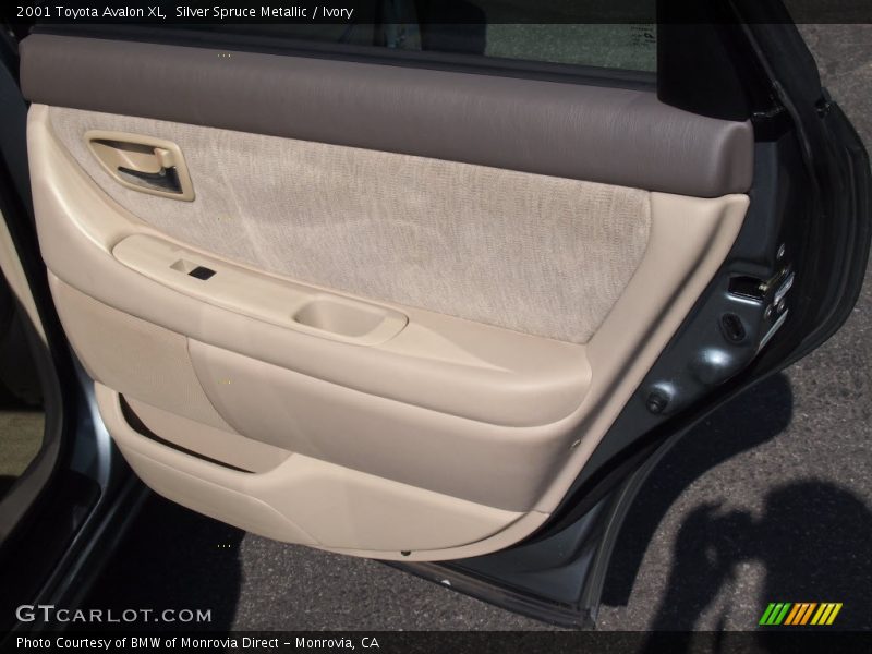 Silver Spruce Metallic / Ivory 2001 Toyota Avalon XL