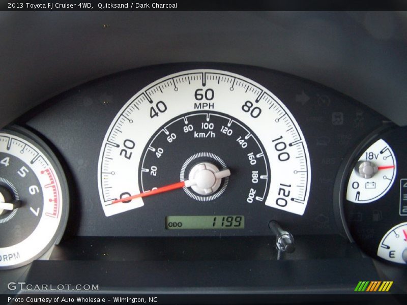 Quicksand / Dark Charcoal 2013 Toyota FJ Cruiser 4WD