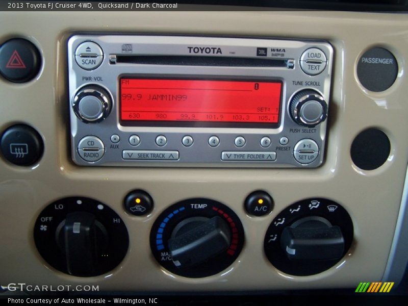 Quicksand / Dark Charcoal 2013 Toyota FJ Cruiser 4WD