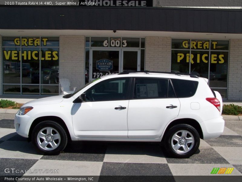 Super White / Ash Gray 2010 Toyota RAV4 I4 4WD