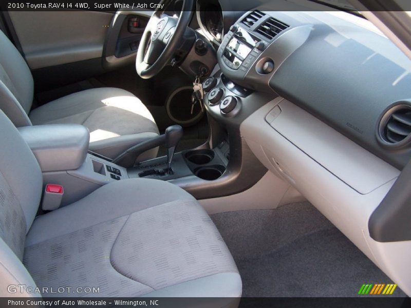 Super White / Ash Gray 2010 Toyota RAV4 I4 4WD