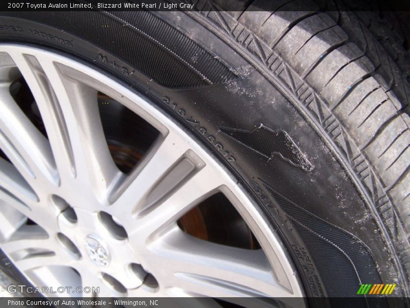 Blizzard White Pearl / Light Gray 2007 Toyota Avalon Limited
