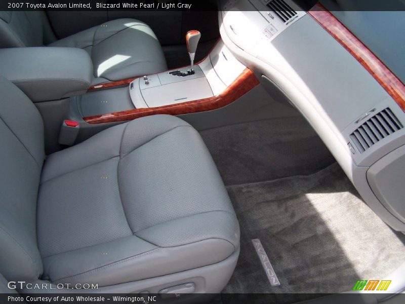 Blizzard White Pearl / Light Gray 2007 Toyota Avalon Limited
