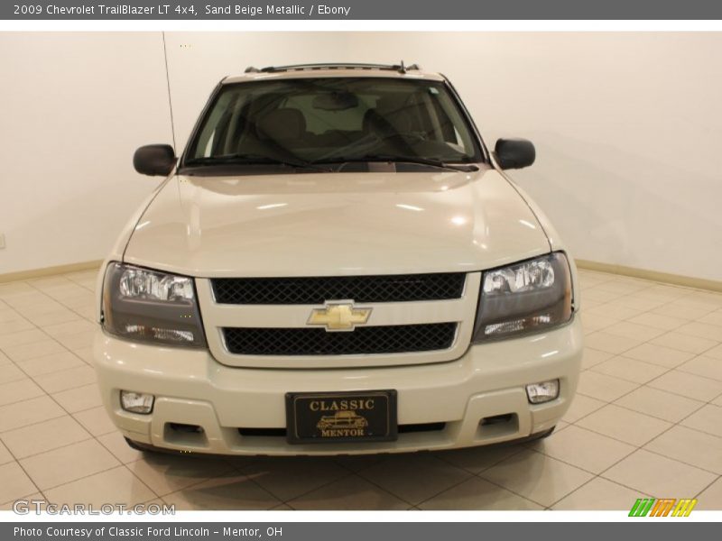 Sand Beige Metallic / Ebony 2009 Chevrolet TrailBlazer LT 4x4
