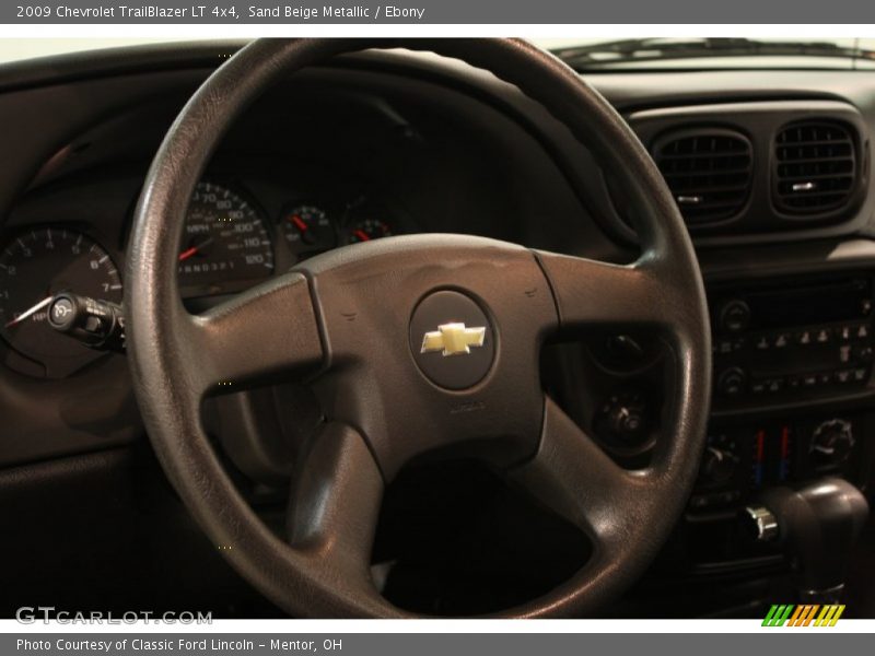 Sand Beige Metallic / Ebony 2009 Chevrolet TrailBlazer LT 4x4
