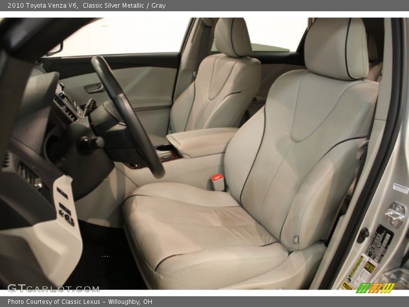 Classic Silver Metallic / Gray 2010 Toyota Venza V6
