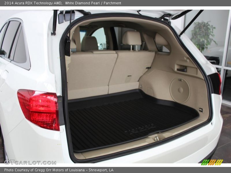 White Diamond Pearl / Parchment 2014 Acura RDX Technology AWD