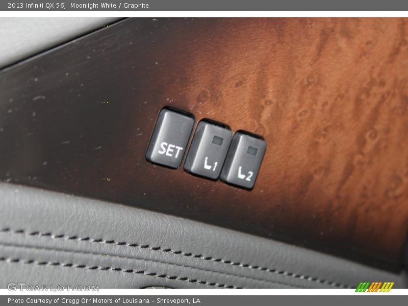 Moonlight White / Graphite 2013 Infiniti QX 56