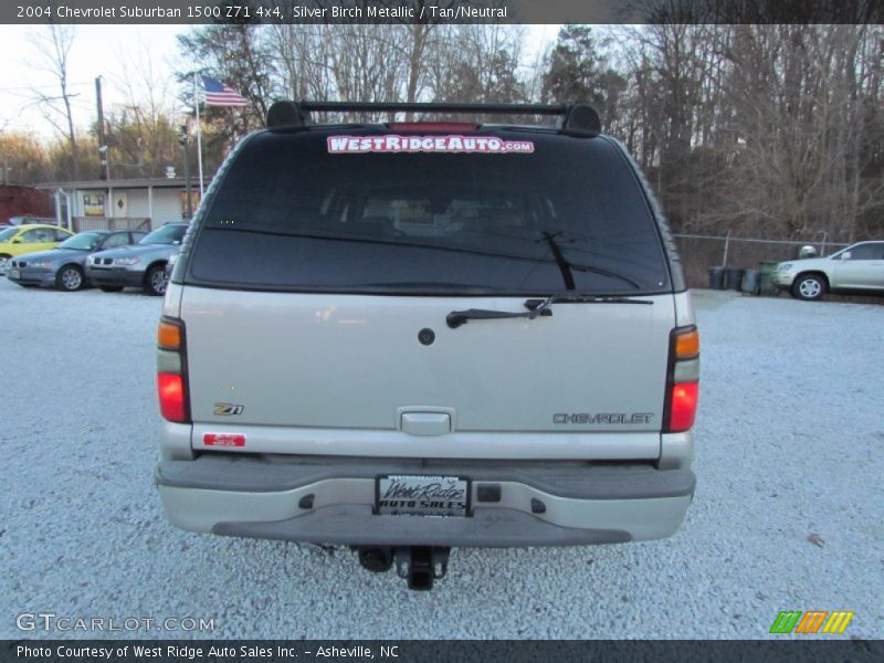 Silver Birch Metallic / Tan/Neutral 2004 Chevrolet Suburban 1500 Z71 4x4