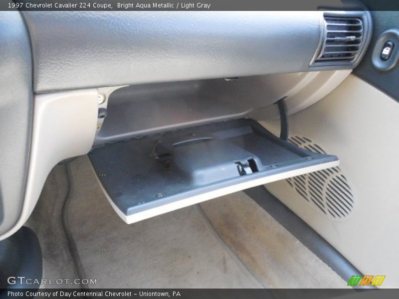 Bright Aqua Metallic / Light Gray 1997 Chevrolet Cavalier Z24 Coupe