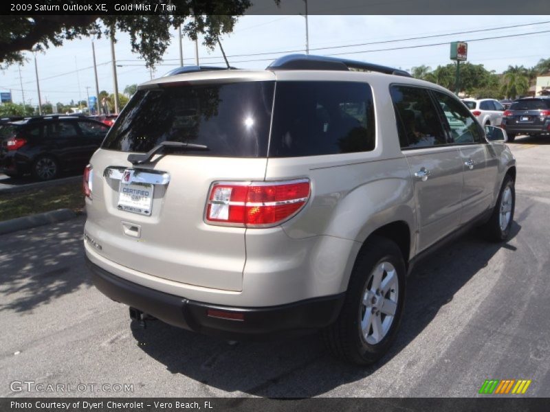 Gold Mist / Tan 2009 Saturn Outlook XE