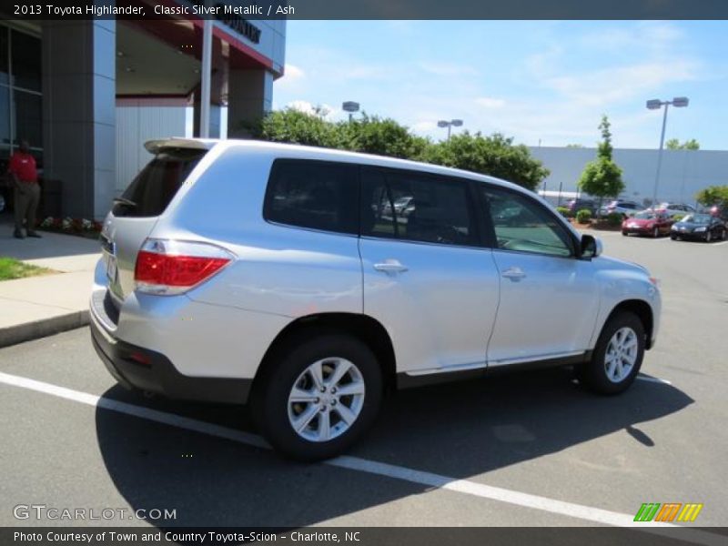 Classic Silver Metallic / Ash 2013 Toyota Highlander