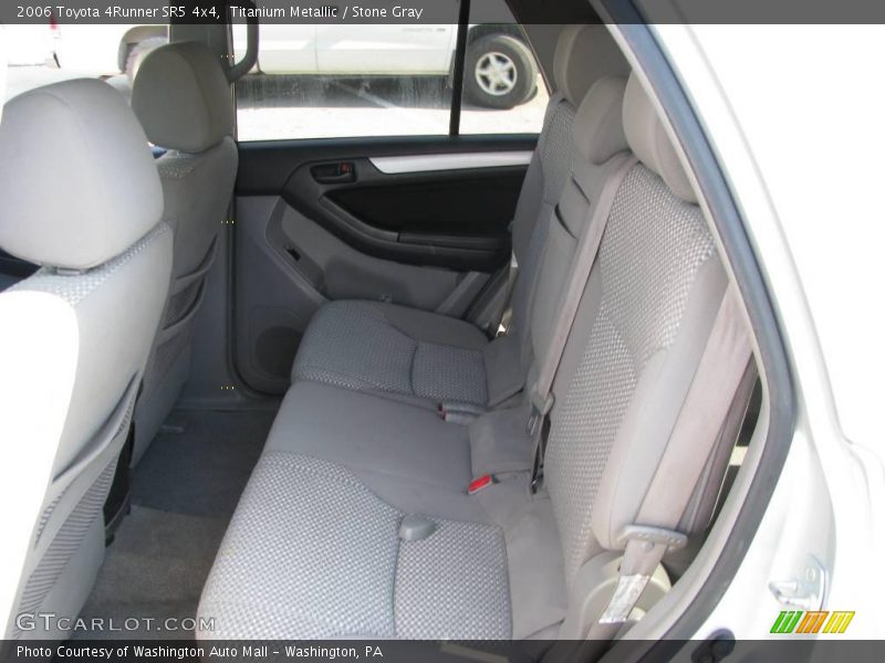 Titanium Metallic / Stone Gray 2006 Toyota 4Runner SR5 4x4