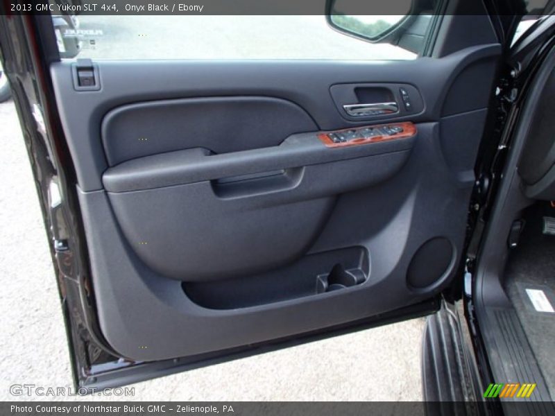 Onyx Black / Ebony 2013 GMC Yukon SLT 4x4