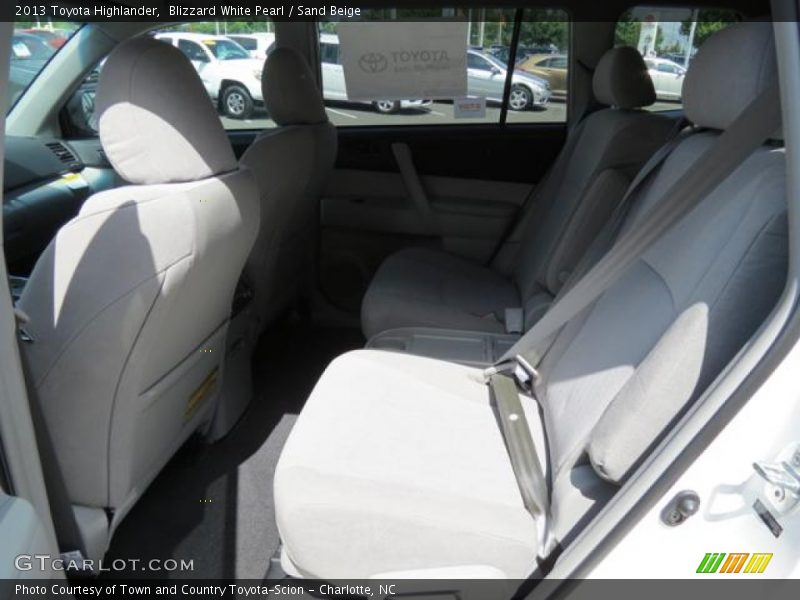 Blizzard White Pearl / Sand Beige 2013 Toyota Highlander