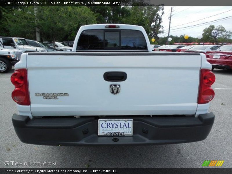 Bright White / Medium Slate Gray 2005 Dodge Dakota ST Club Cab
