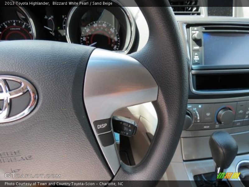 Blizzard White Pearl / Sand Beige 2013 Toyota Highlander