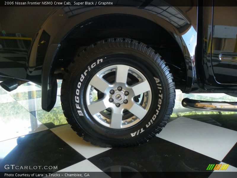 Super Black / Graphite 2006 Nissan Frontier NISMO Crew Cab