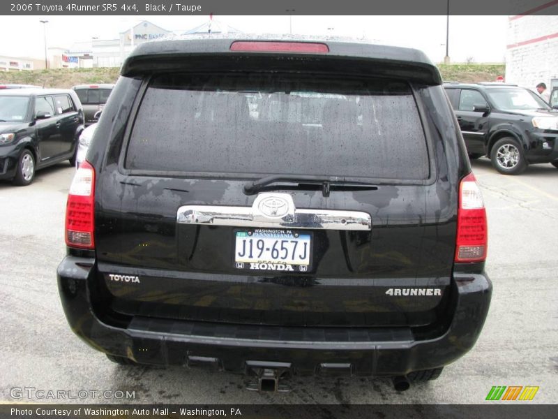 Black / Taupe 2006 Toyota 4Runner SR5 4x4
