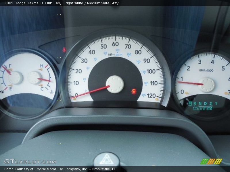 Bright White / Medium Slate Gray 2005 Dodge Dakota ST Club Cab