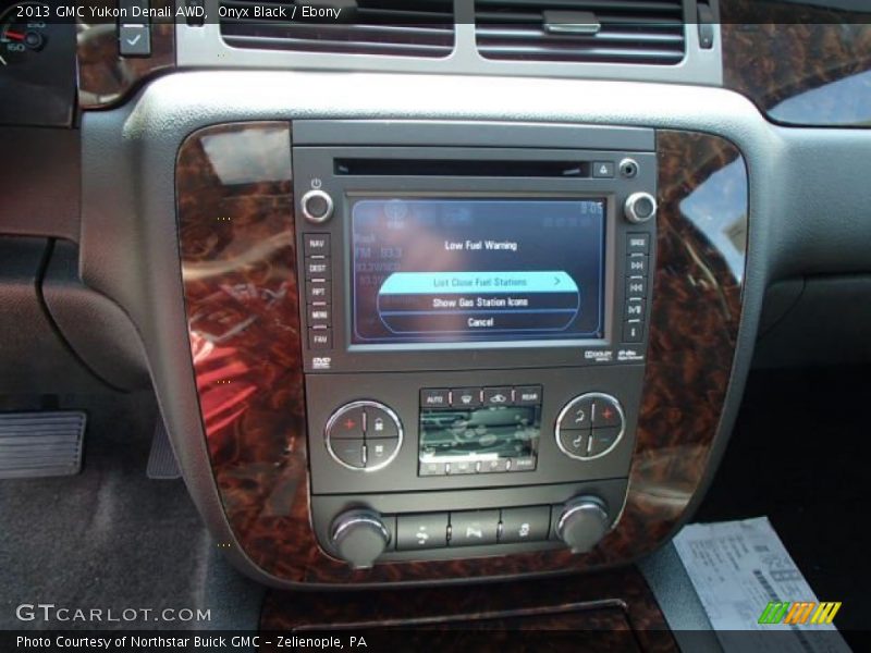 Onyx Black / Ebony 2013 GMC Yukon Denali AWD