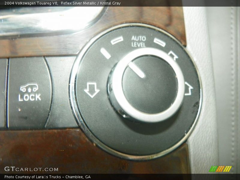 Controls of 2004 Touareg V8