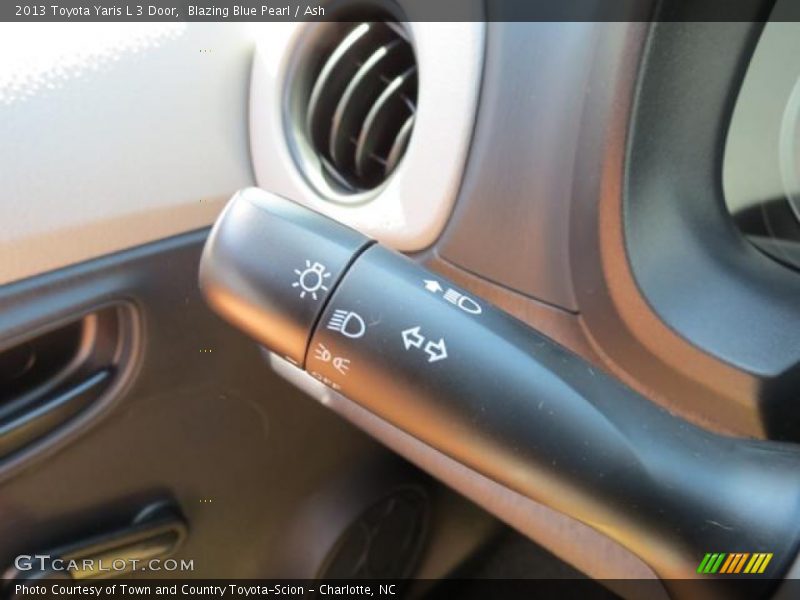 Blazing Blue Pearl / Ash 2013 Toyota Yaris L 3 Door