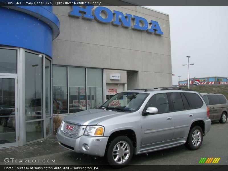 Quicksilver Metallic / Ebony 2009 GMC Envoy Denali 4x4