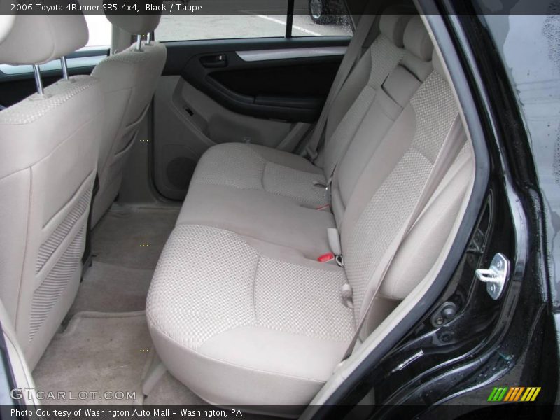 Black / Taupe 2006 Toyota 4Runner SR5 4x4