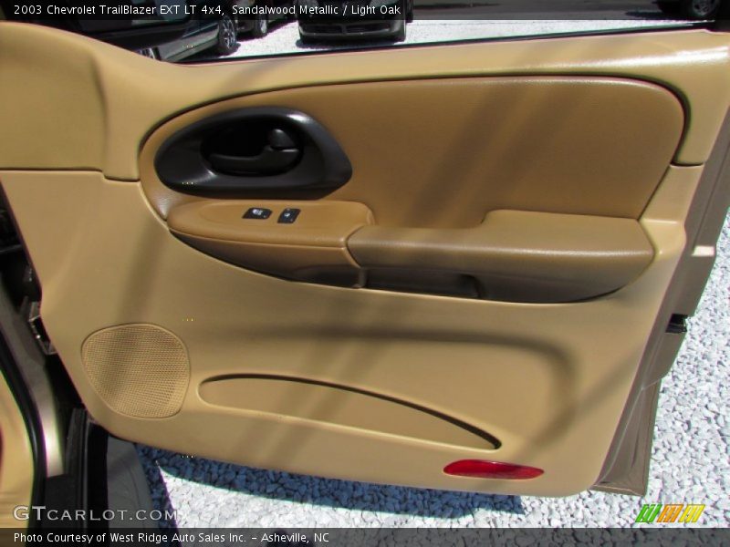 Sandalwood Metallic / Light Oak 2003 Chevrolet TrailBlazer EXT LT 4x4