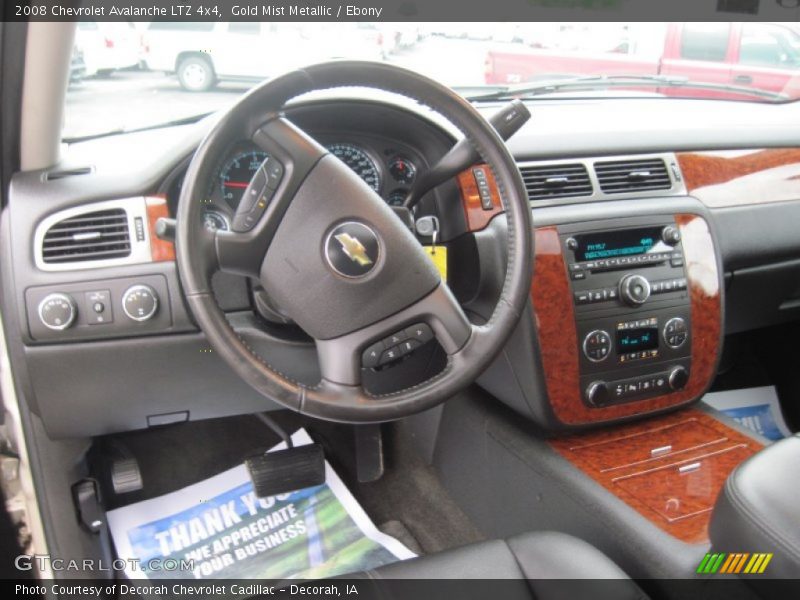 Gold Mist Metallic / Ebony 2008 Chevrolet Avalanche LTZ 4x4