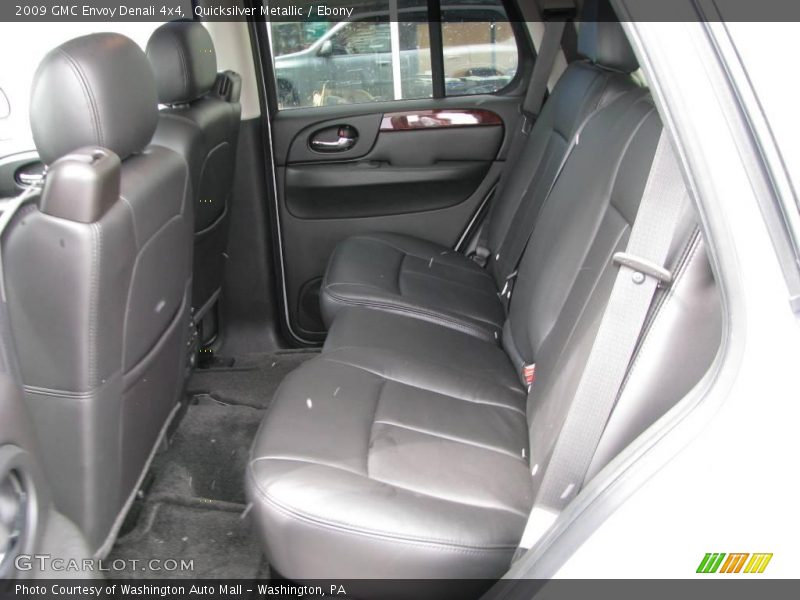 Quicksilver Metallic / Ebony 2009 GMC Envoy Denali 4x4