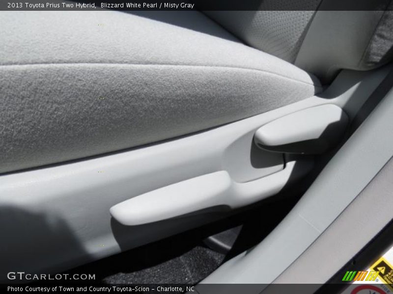 Blizzard White Pearl / Misty Gray 2013 Toyota Prius Two Hybrid