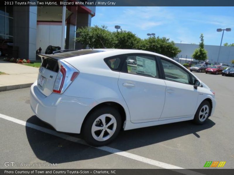 Blizzard White Pearl / Misty Gray 2013 Toyota Prius Two Hybrid