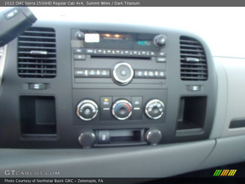 Summit White / Dark Titanium 2013 GMC Sierra 2500HD Regular Cab 4x4