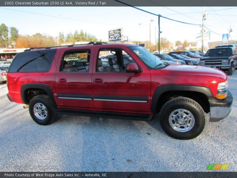 Victory Red / Tan 2002 Chevrolet Suburban 1500 LS 4x4