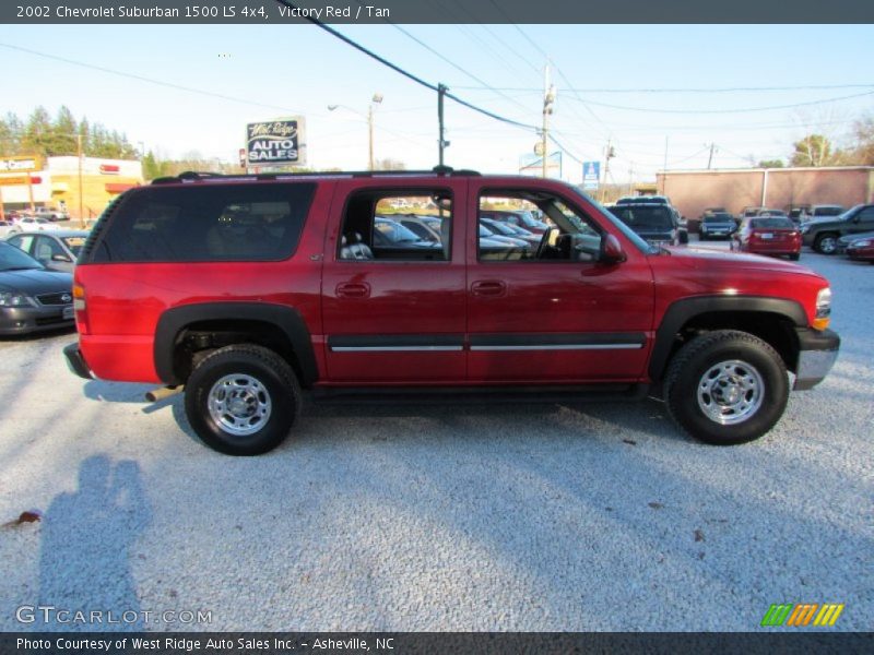 Victory Red / Tan 2002 Chevrolet Suburban 1500 LS 4x4