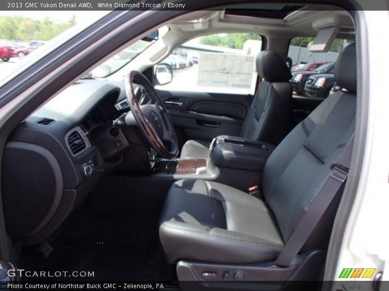 White Diamond Tricoat / Ebony 2013 GMC Yukon Denali AWD