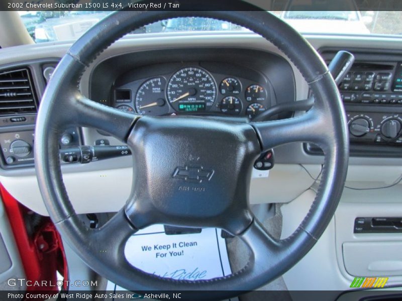 Victory Red / Tan 2002 Chevrolet Suburban 1500 LS 4x4
