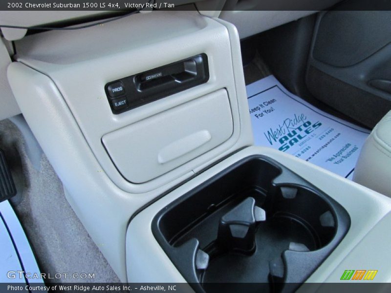 Victory Red / Tan 2002 Chevrolet Suburban 1500 LS 4x4