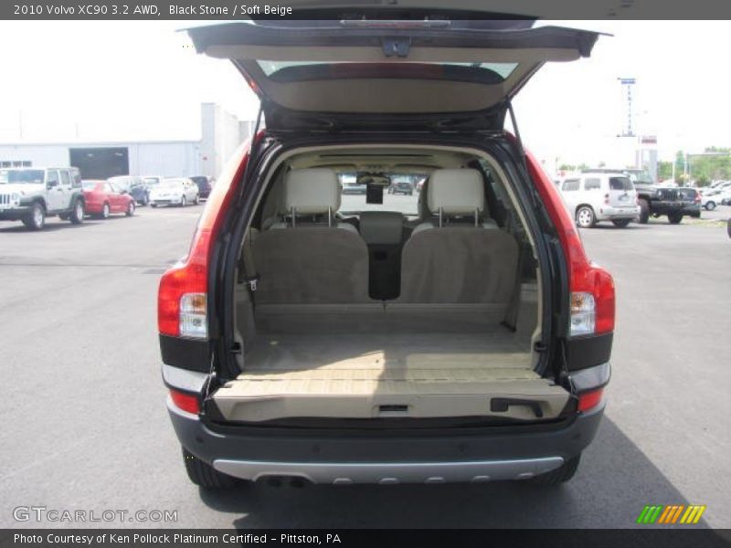 Black Stone / Soft Beige 2010 Volvo XC90 3.2 AWD