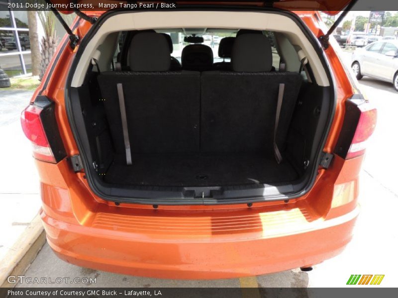 Mango Tango Pearl / Black 2011 Dodge Journey Express