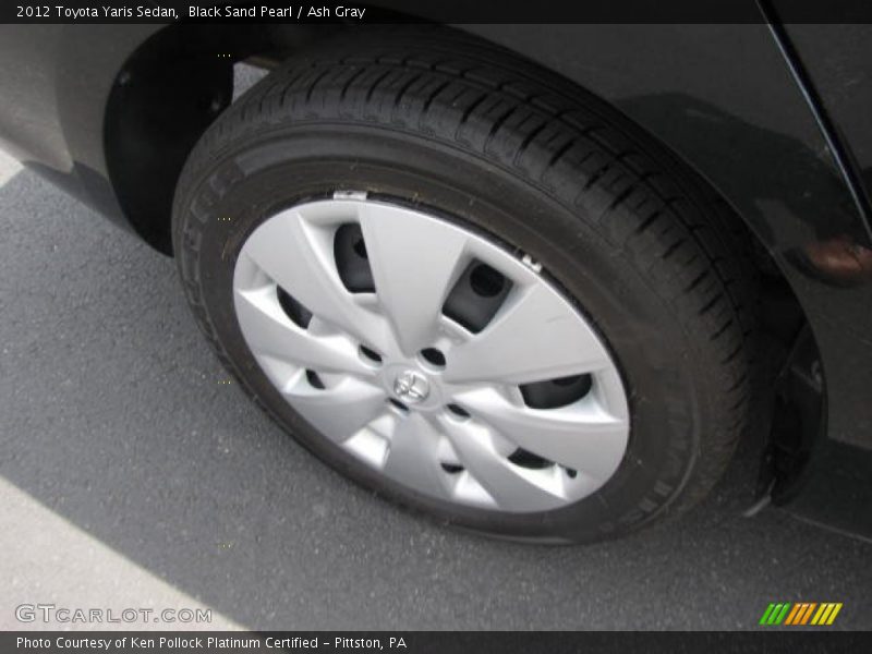 Black Sand Pearl / Ash Gray 2012 Toyota Yaris Sedan