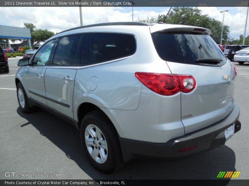Silver Ice Metallic / Dark Gray/Light Gray 2011 Chevrolet Traverse LS