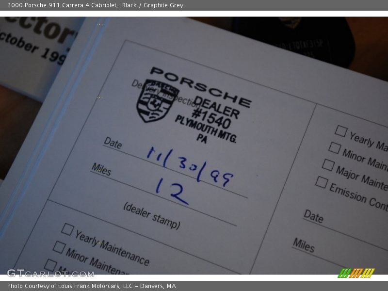 Black / Graphite Grey 2000 Porsche 911 Carrera 4 Cabriolet