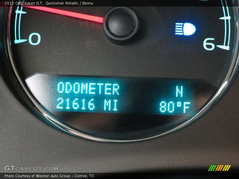 Quicksilver Metallic / Ebony 2013 GMC Yukon SLT