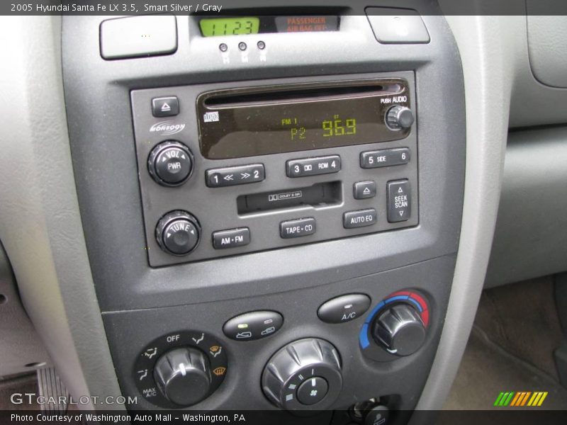 Smart Silver / Gray 2005 Hyundai Santa Fe LX 3.5