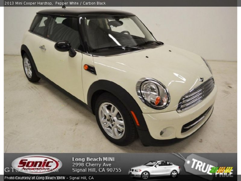 Pepper White / Carbon Black 2013 Mini Cooper Hardtop