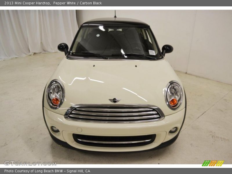 Pepper White / Carbon Black 2013 Mini Cooper Hardtop